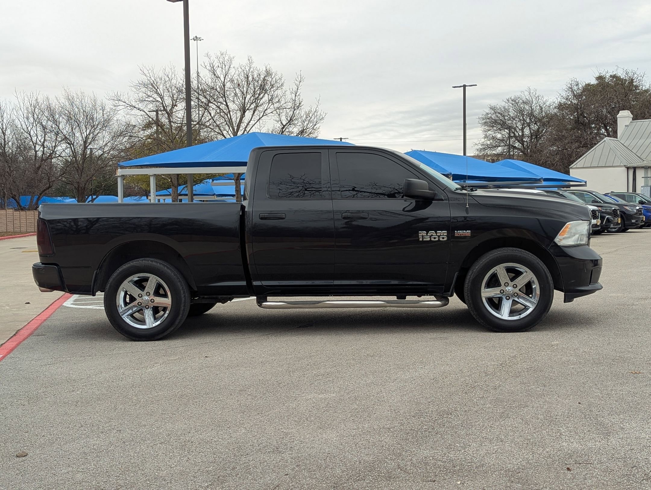 Used 2015 RAM 1500 Express image 3