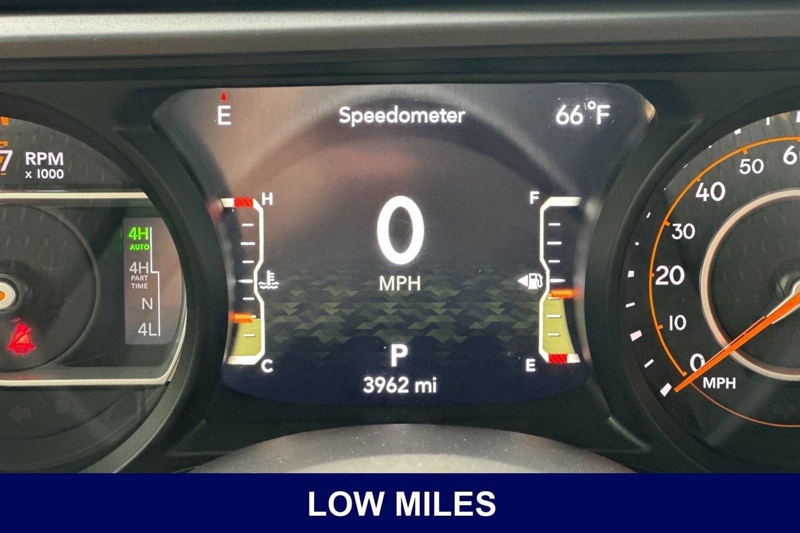 Used 2024 Jeep Wrangler Unlimited Rubicon 392 AWD/4WD image 34