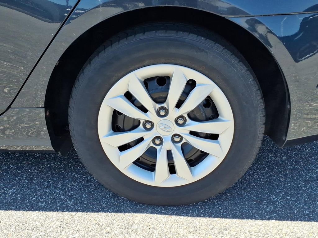 Used 2012 Hyundai Sonata GLS image 9