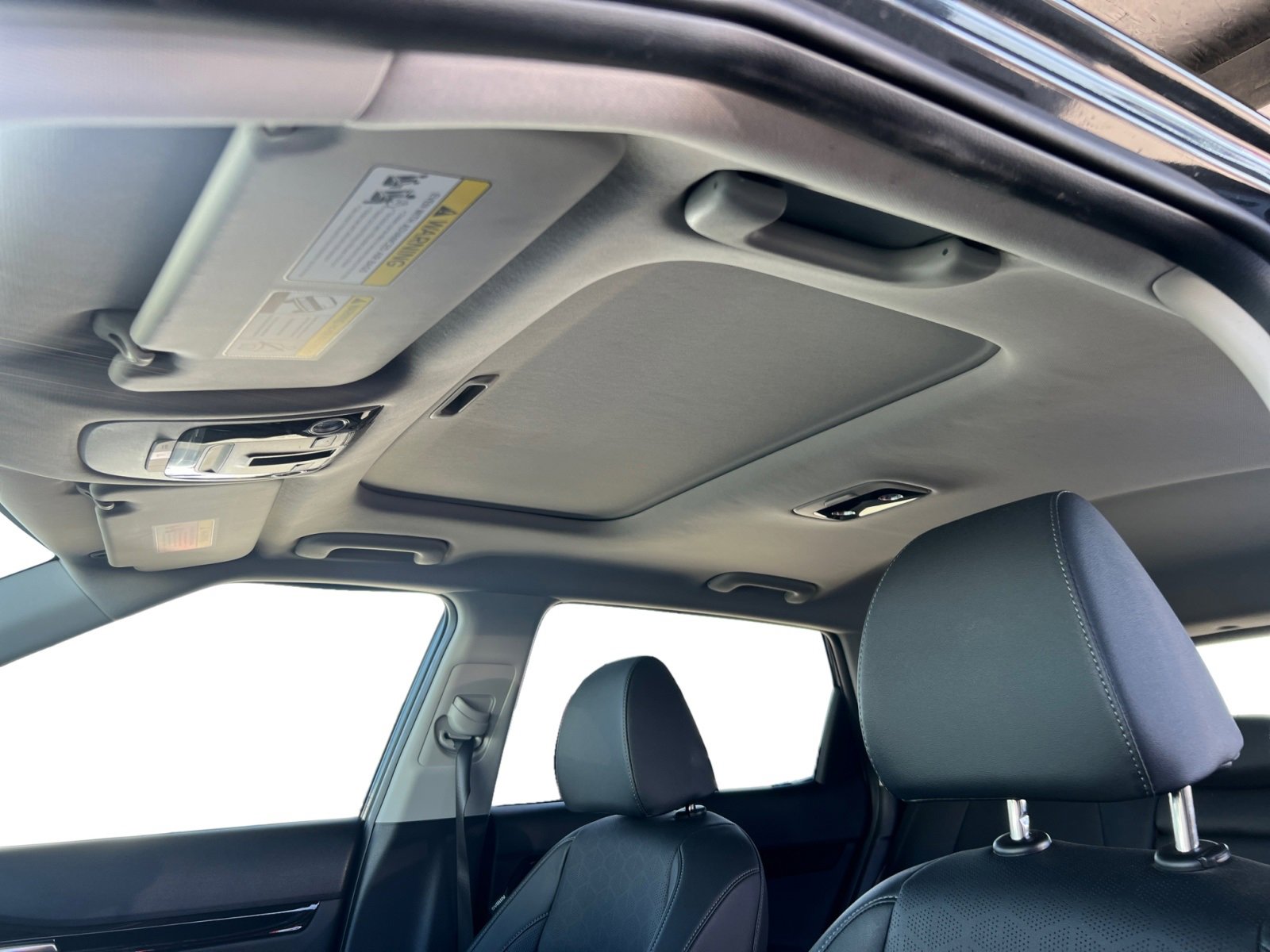 Used 2024 Kia Seltos EX image 11