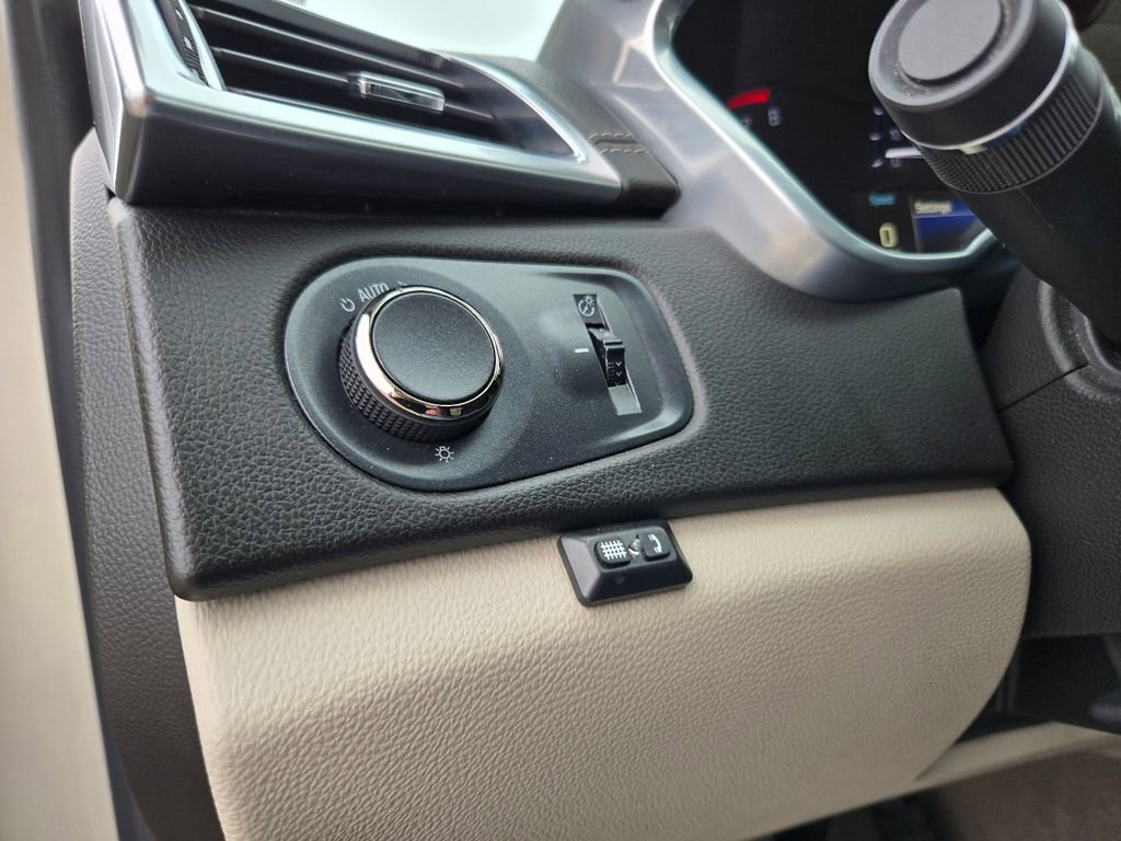 Used 2013 Cadillac SRX Luxury image 19