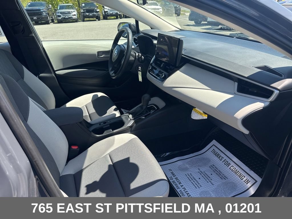 Used 2026 Toyota Corolla LE FWD image 20