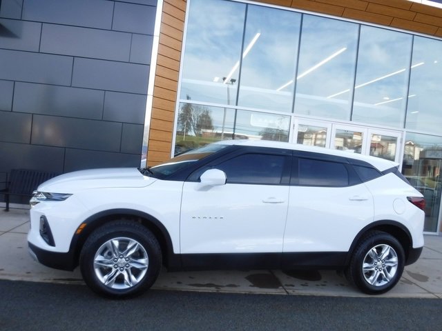 Used 2021 Chevrolet Blazer LT image 2