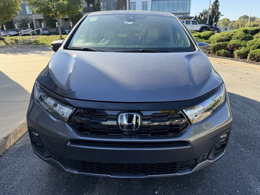 New 2026 Honda Odyssey Touring image 3
