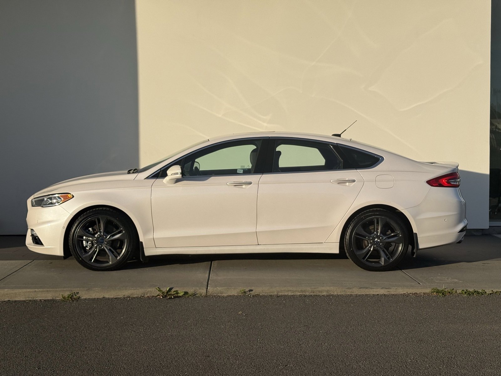 Used 2017 Ford Fusion Sport w/ Equipment Group 401A image 4