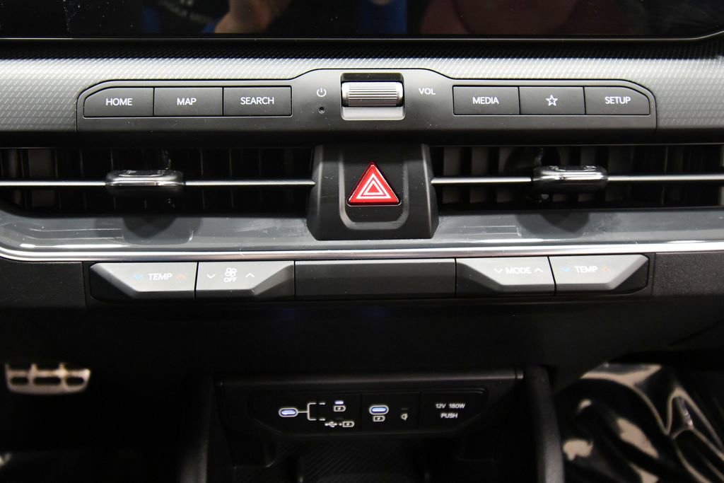 Certified 2025 Kia K4 GT-Line Turbo FWD image 26