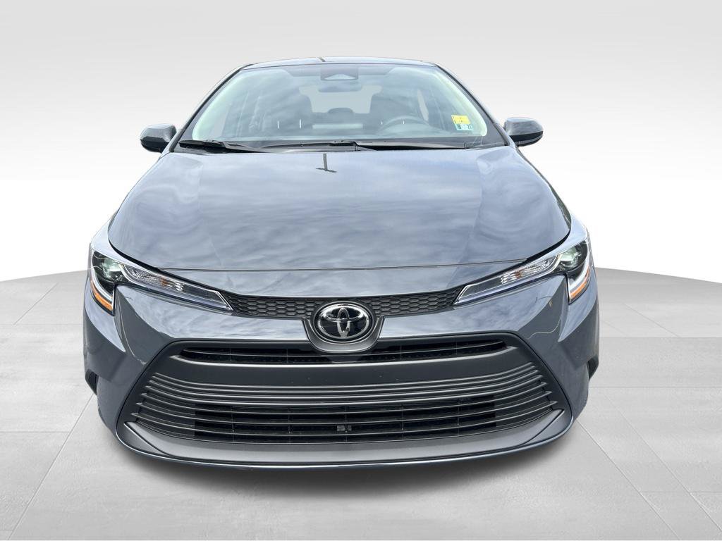 New 2026 Toyota Corolla LE w/ LE Premium Package FWD image 8
