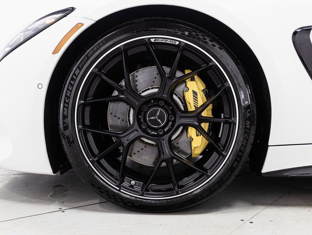 Used 2025 Mercedes-Benz AMG GT 63 image 28