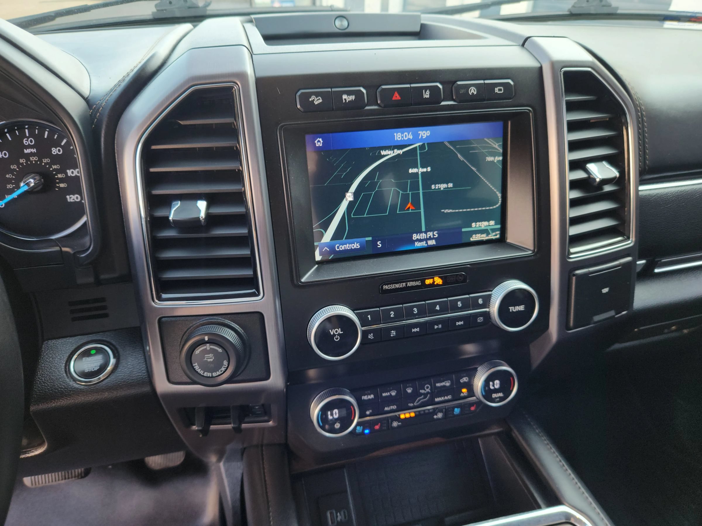 Used 2021 Ford Expedition Max Platinum AWD/4WD image 15