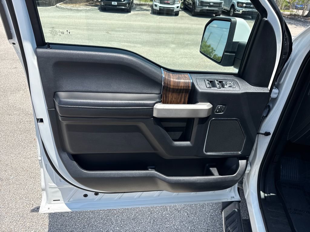 Used 2020 Ford F150 Lariat RWD image 13