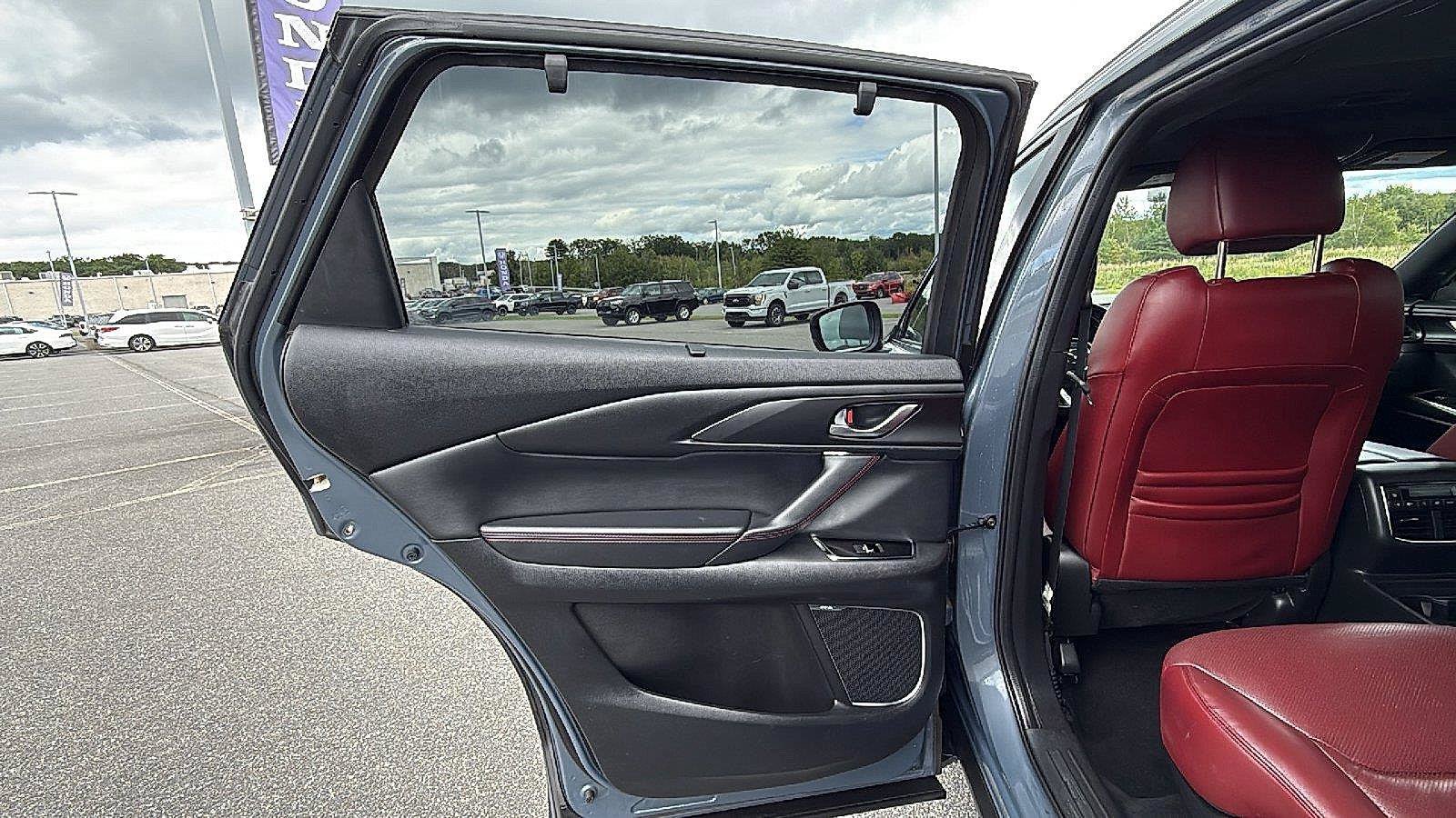 Used 2023 MAZDA CX-9 Carbon Edition AWD/4WD image 22