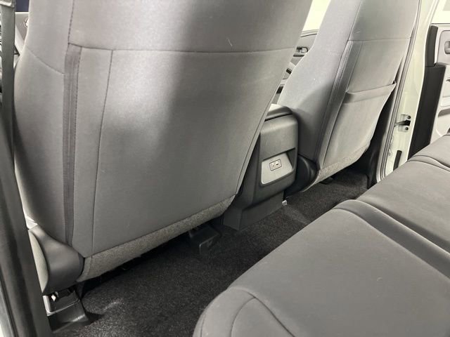 Used 2024 Nissan Frontier S image 40