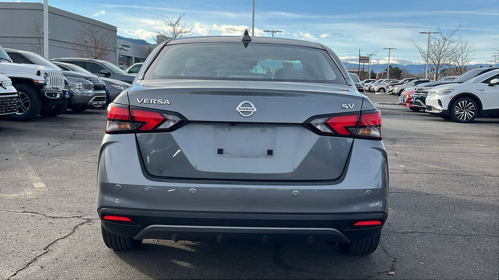 Used 2021 Nissan Versa SV image 6