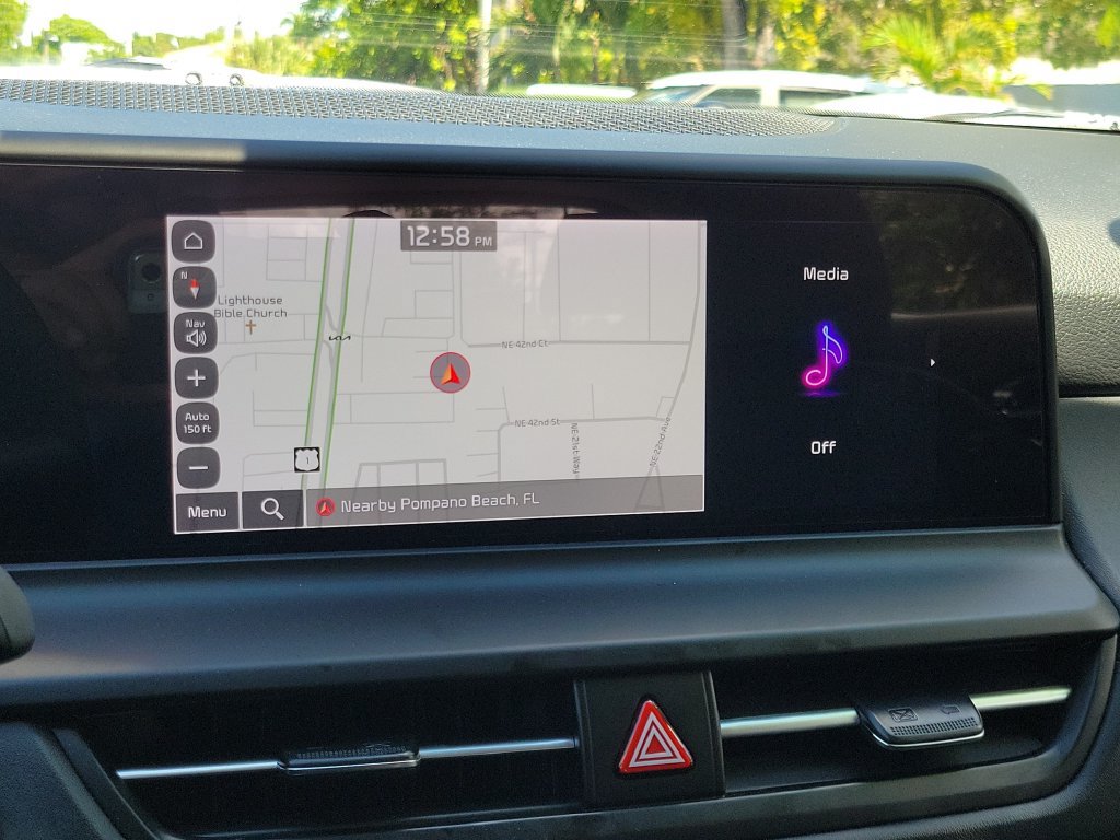 Certified 2024 Kia Seltos EX FWD image 23
