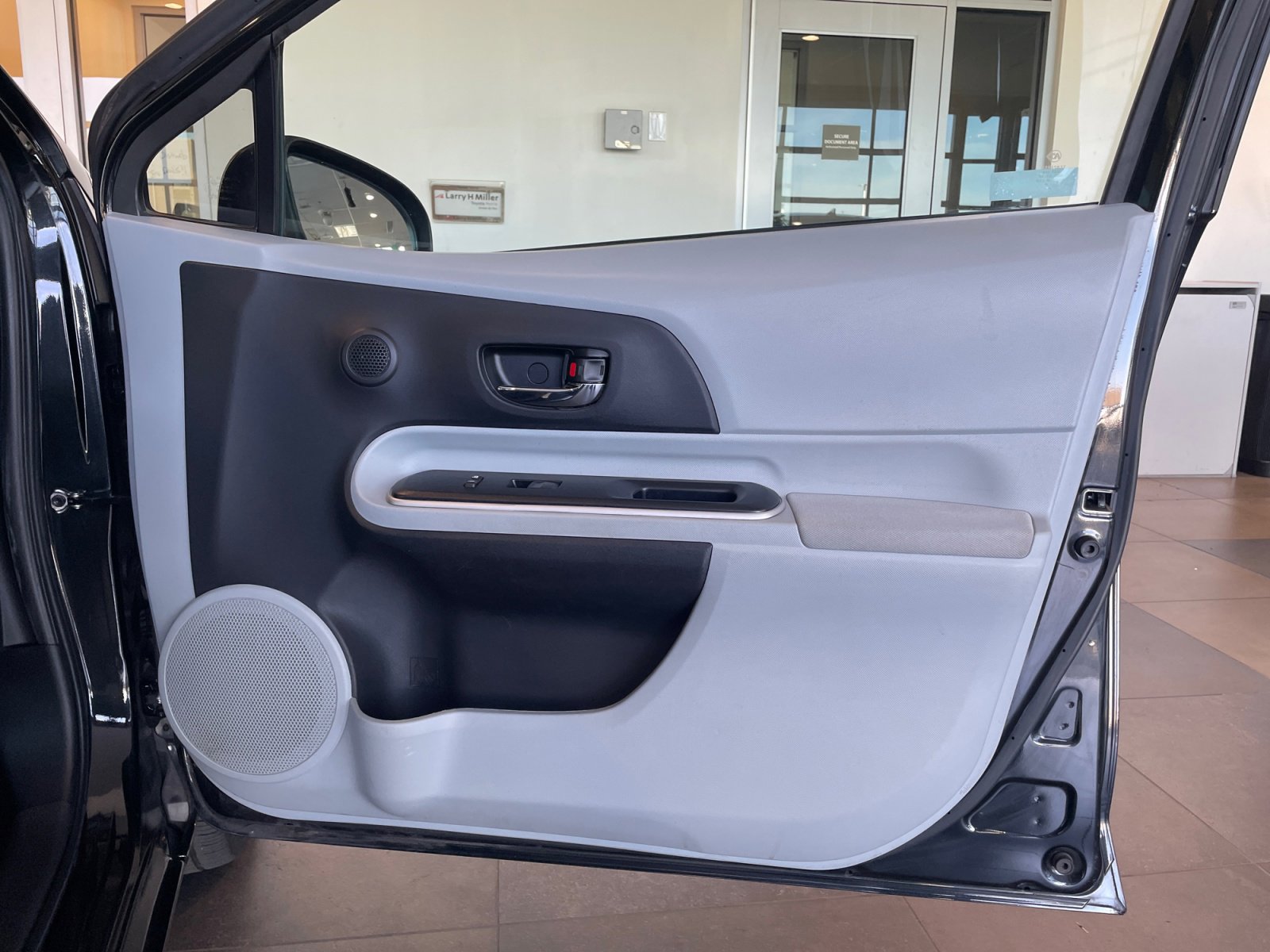 Used 2014 Toyota Prius C Two FWD image 16