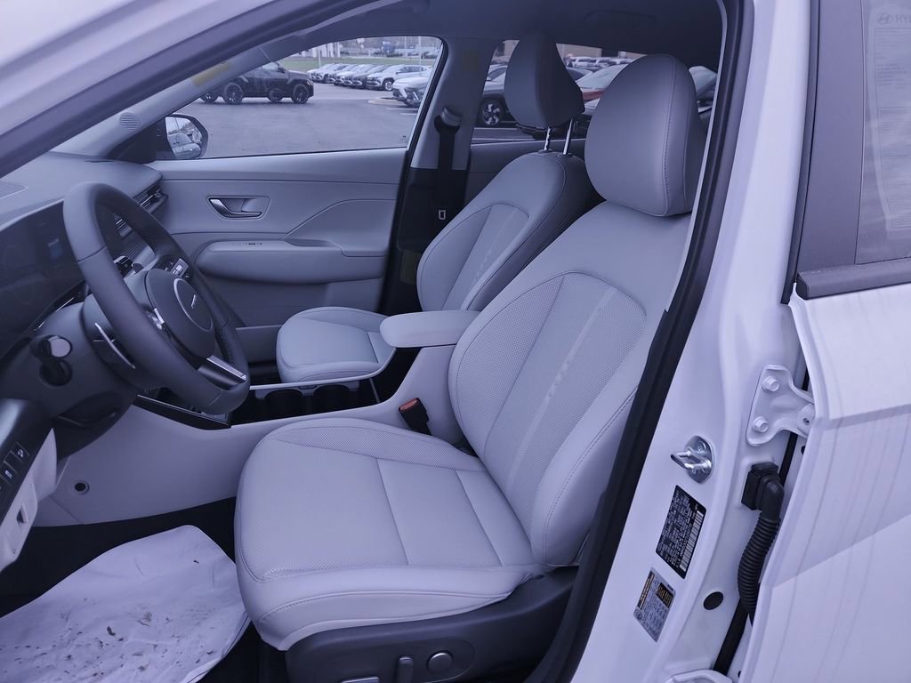 New 2026 Hyundai Kona SEL Premium AWD/4WD image 11