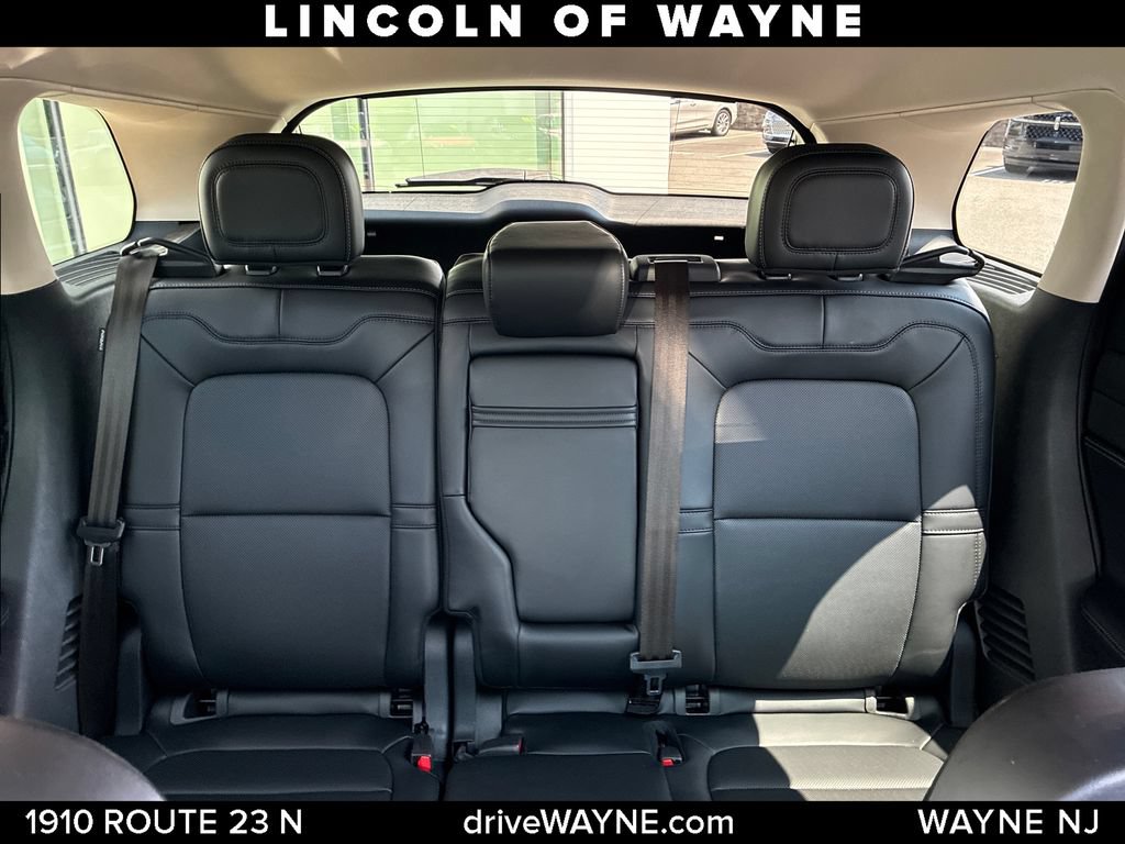 Certified 2024 Lincoln Corsair AWD w/ Equipment Group 101A image 15