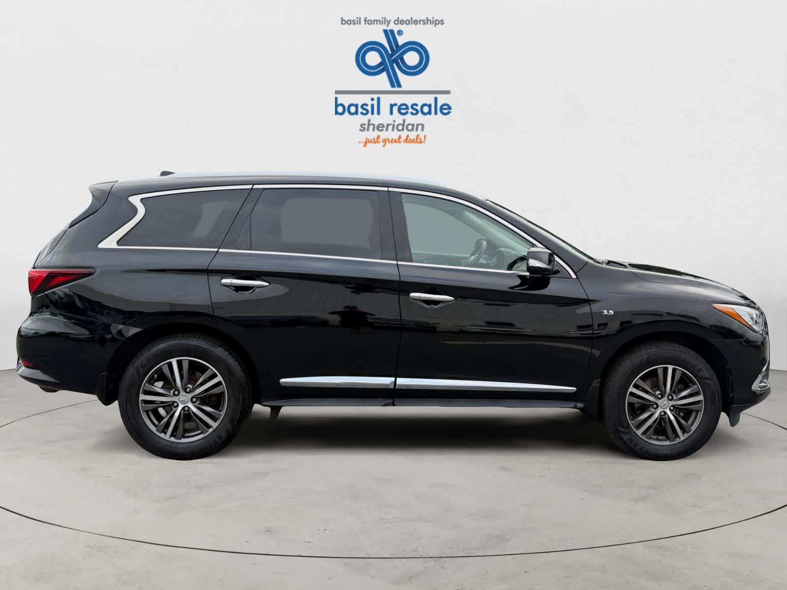 Used 2019 INFINITI QX60 Pure AWD/4WD image 9