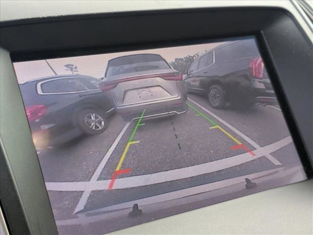 Used 2020 Ford Edge SEL w/ Convenience Package image 11