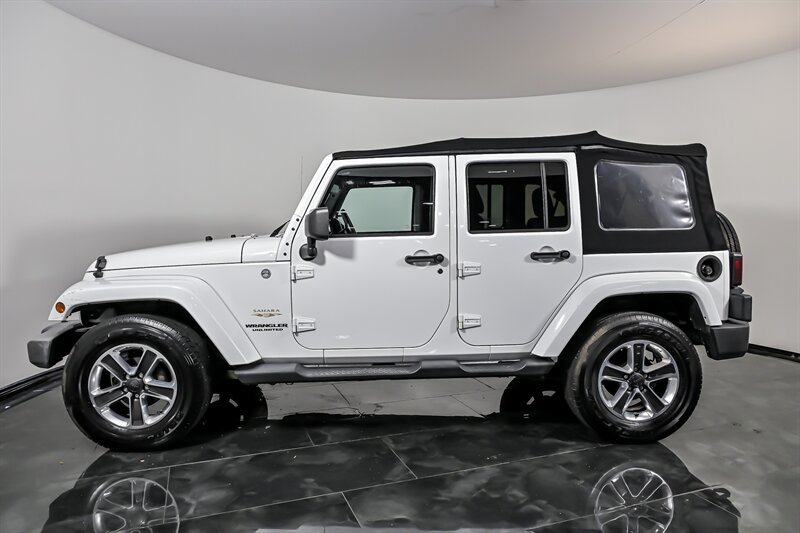 Used 2012 Jeep Wrangler Unlimited Sahara w/ Connectivity Group AWD/4WD image 6