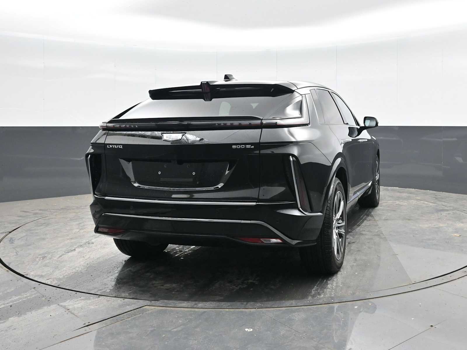 New 2025 Cadillac Lyriq Luxury image 8