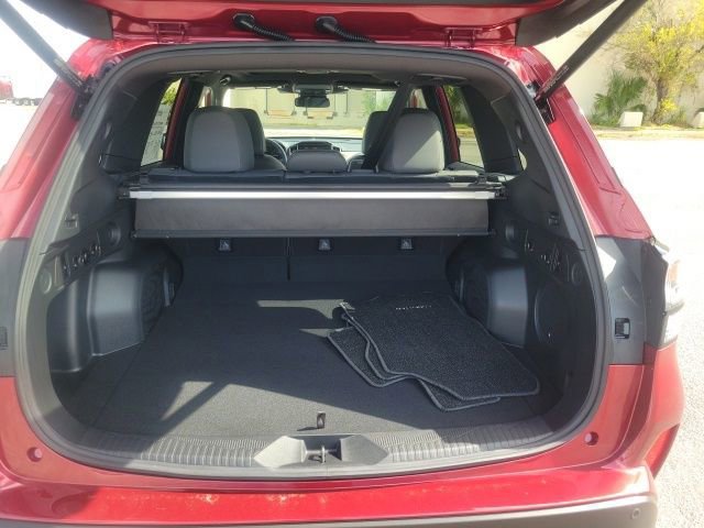 Certified 2025 Subaru Forester Limited AWD/4WD image 7