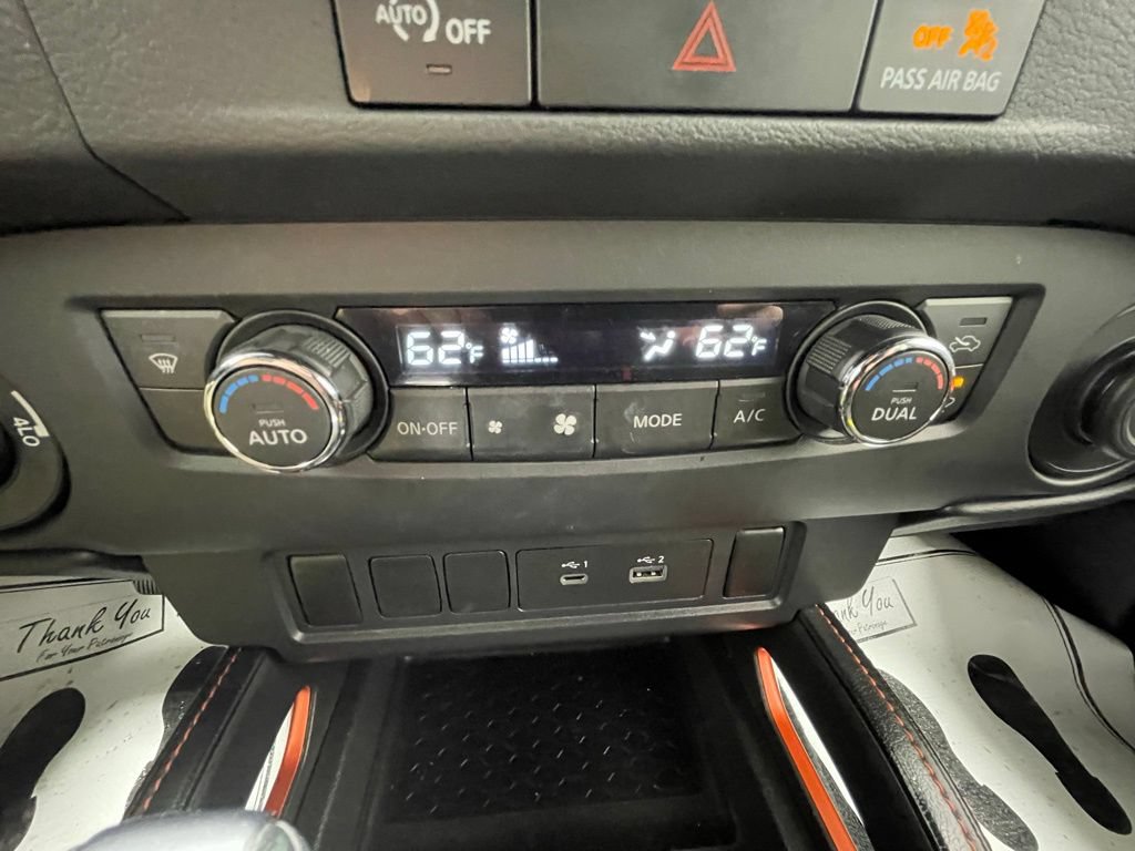 Used 2024 Nissan Frontier PRO-4X w/ Off-Road Protection Package AWD/4WD image 18