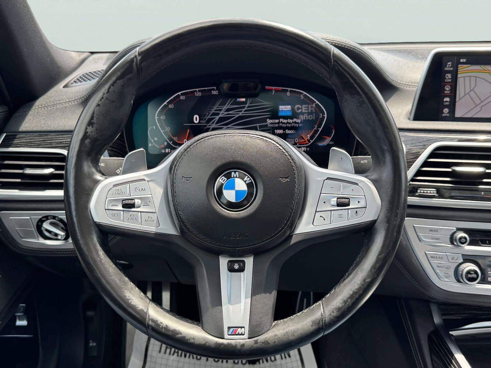 Used 2022 BMW 740i xDrive w/ M Sport Package AWD/4WD image 32