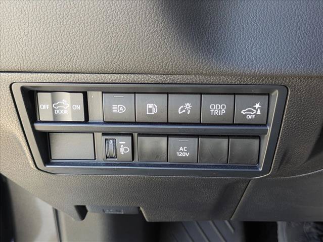 Used 2024 Toyota Tundra Limited w/ Power Package AWD/4WD image 12