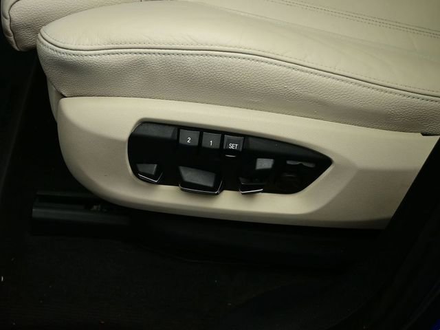 Used 2015 BMW X5 xDrive35d image 50