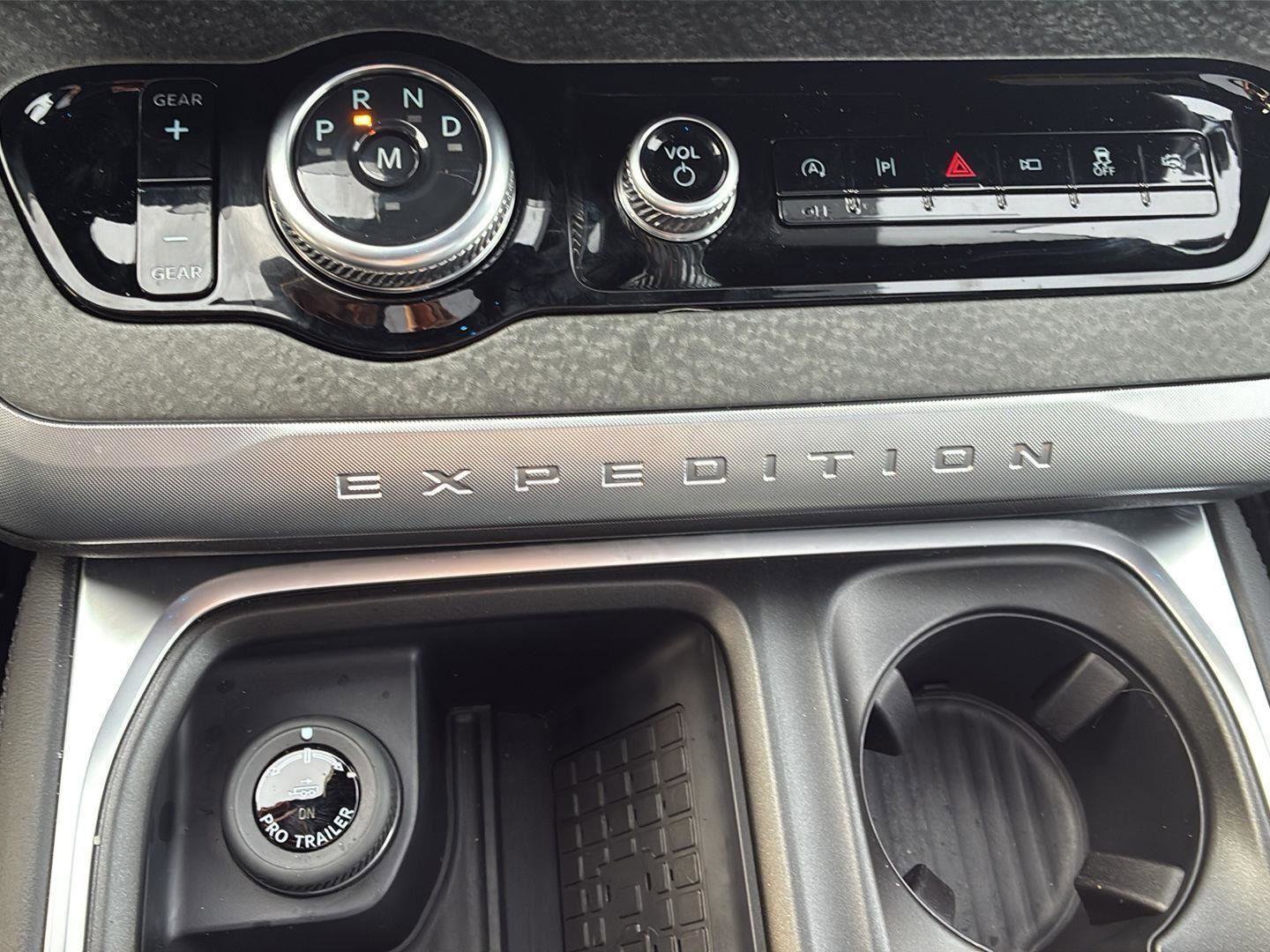 New 2025 Ford Expedition Tremor AWD/4WD image 29