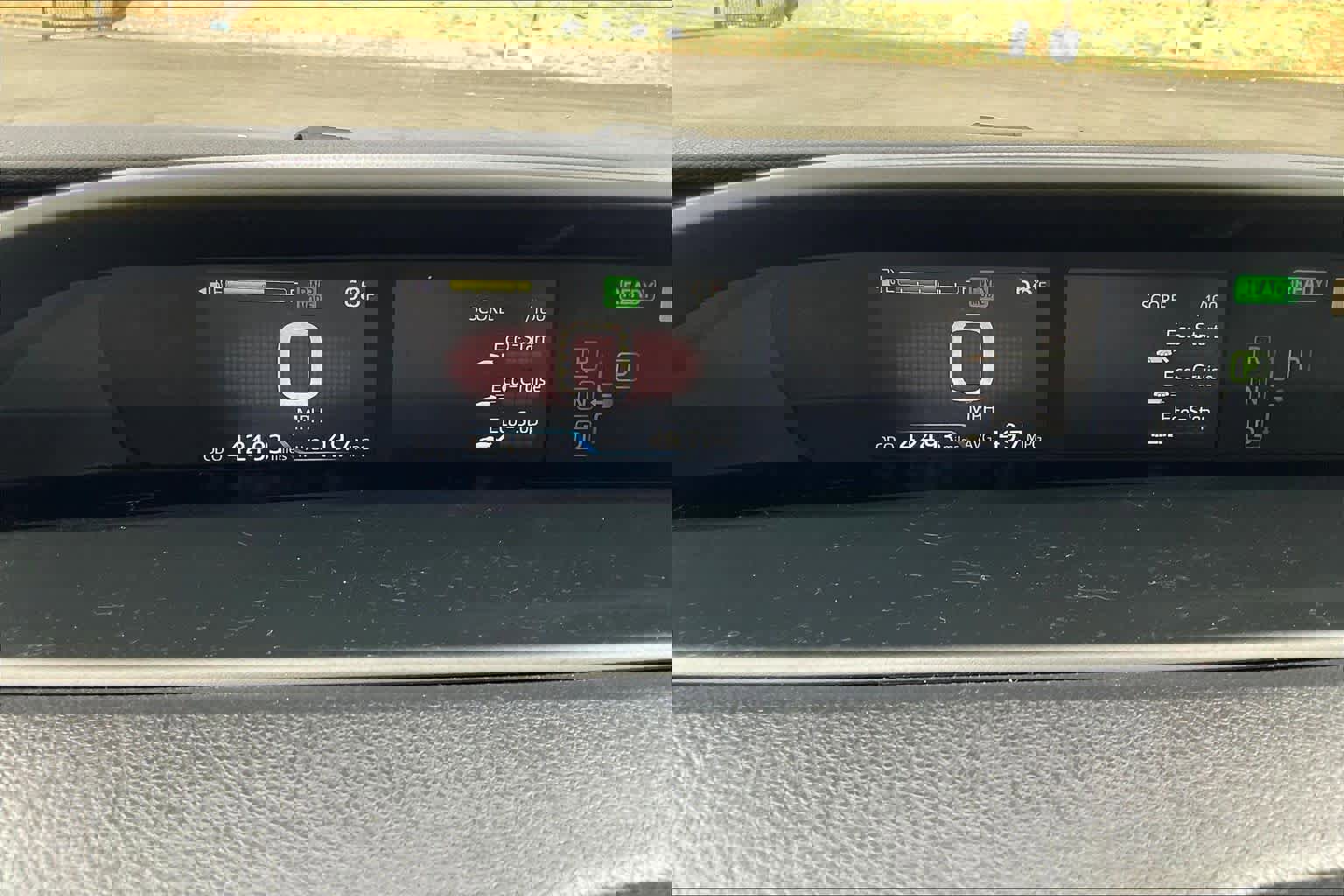 Used 2021 Toyota Prius L Eco image 23