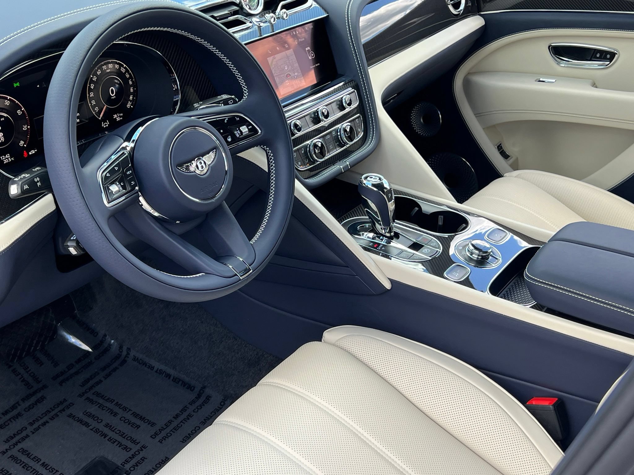 New 2026 Bentley Bentayga Extended Wheelbase AWD/4WD image 2