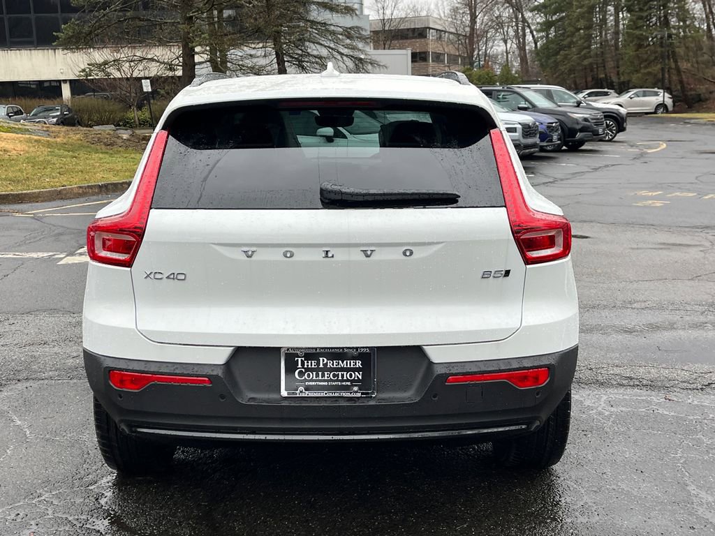 New 2026 Volvo XC40 B5 Plus w/ Protection Package Premier AWD/4WD image 3