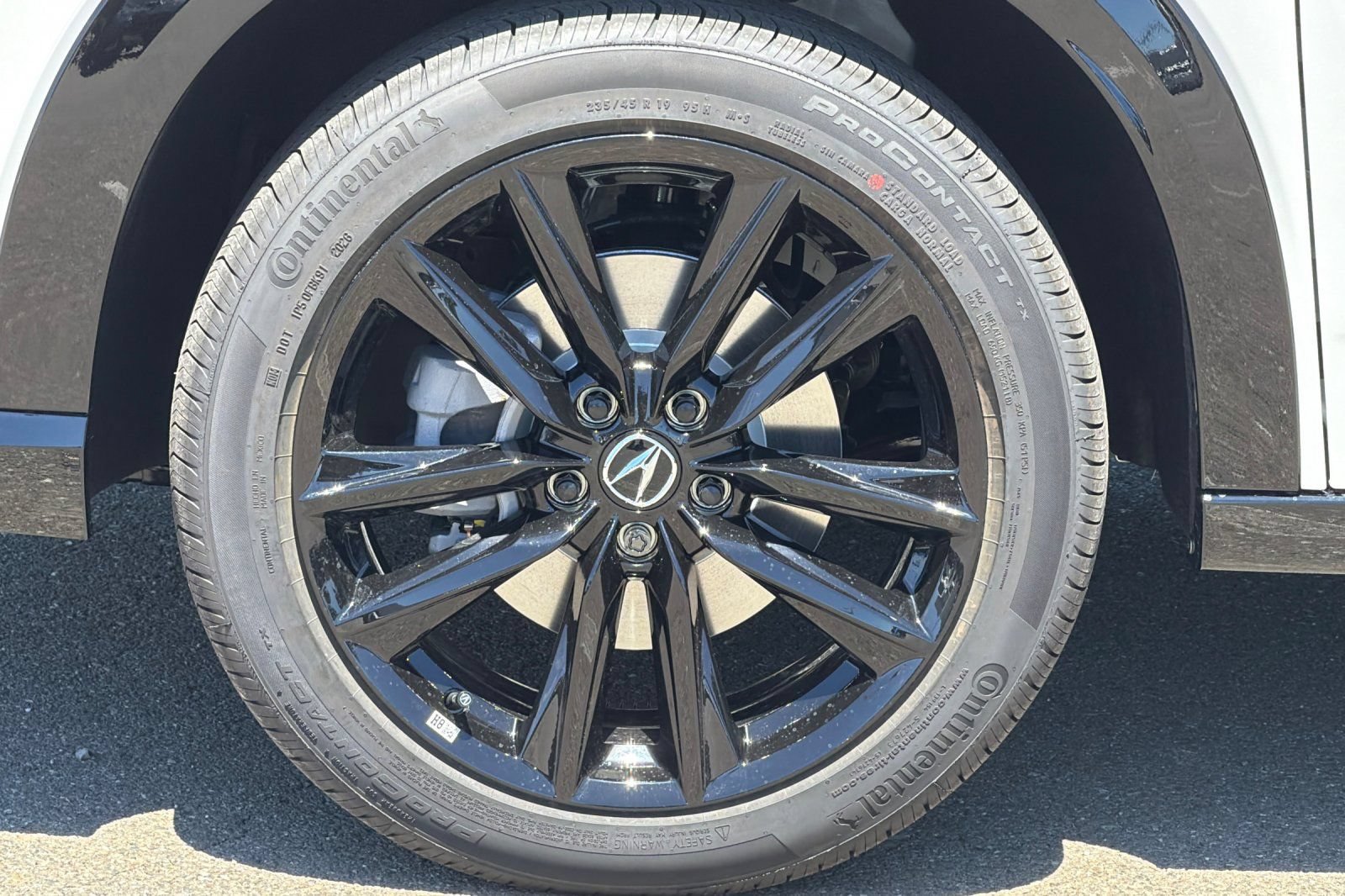 New 2026 Acura ADX A-Spec w/ Advance Package AWD/4WD image 32