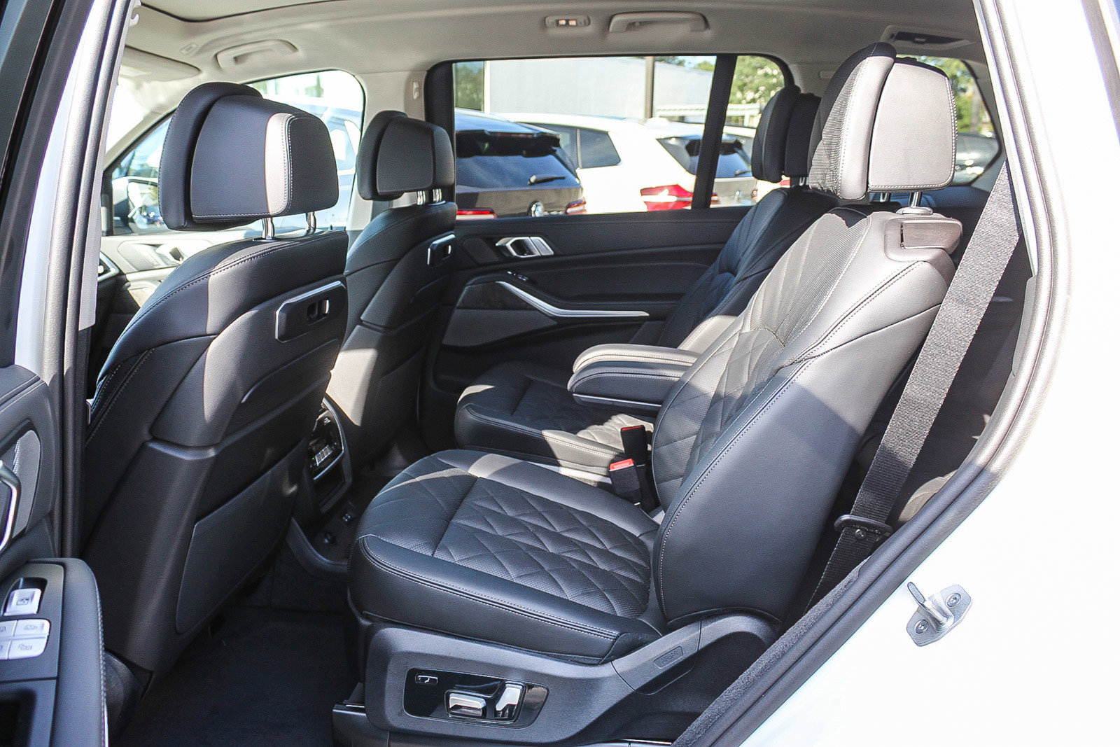 New 2026 BMW X7 xDrive40i image 18