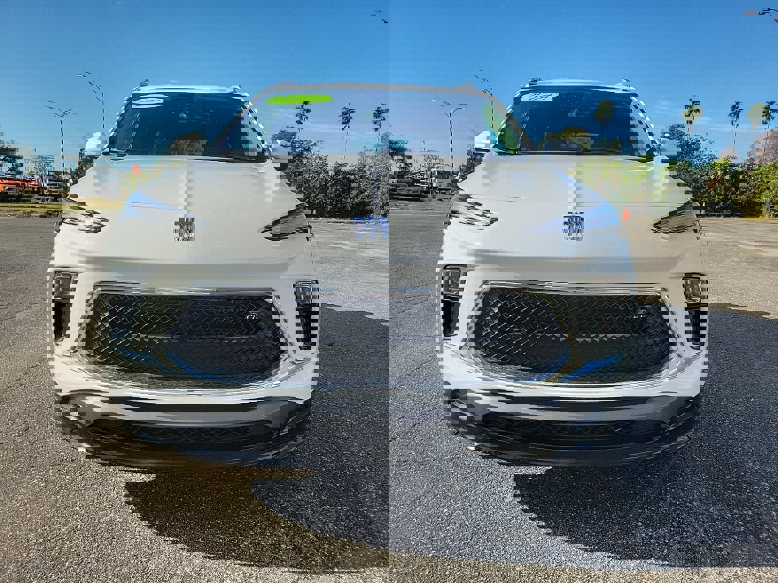 Used 2024 Buick Encore GX Sport Touring image 3