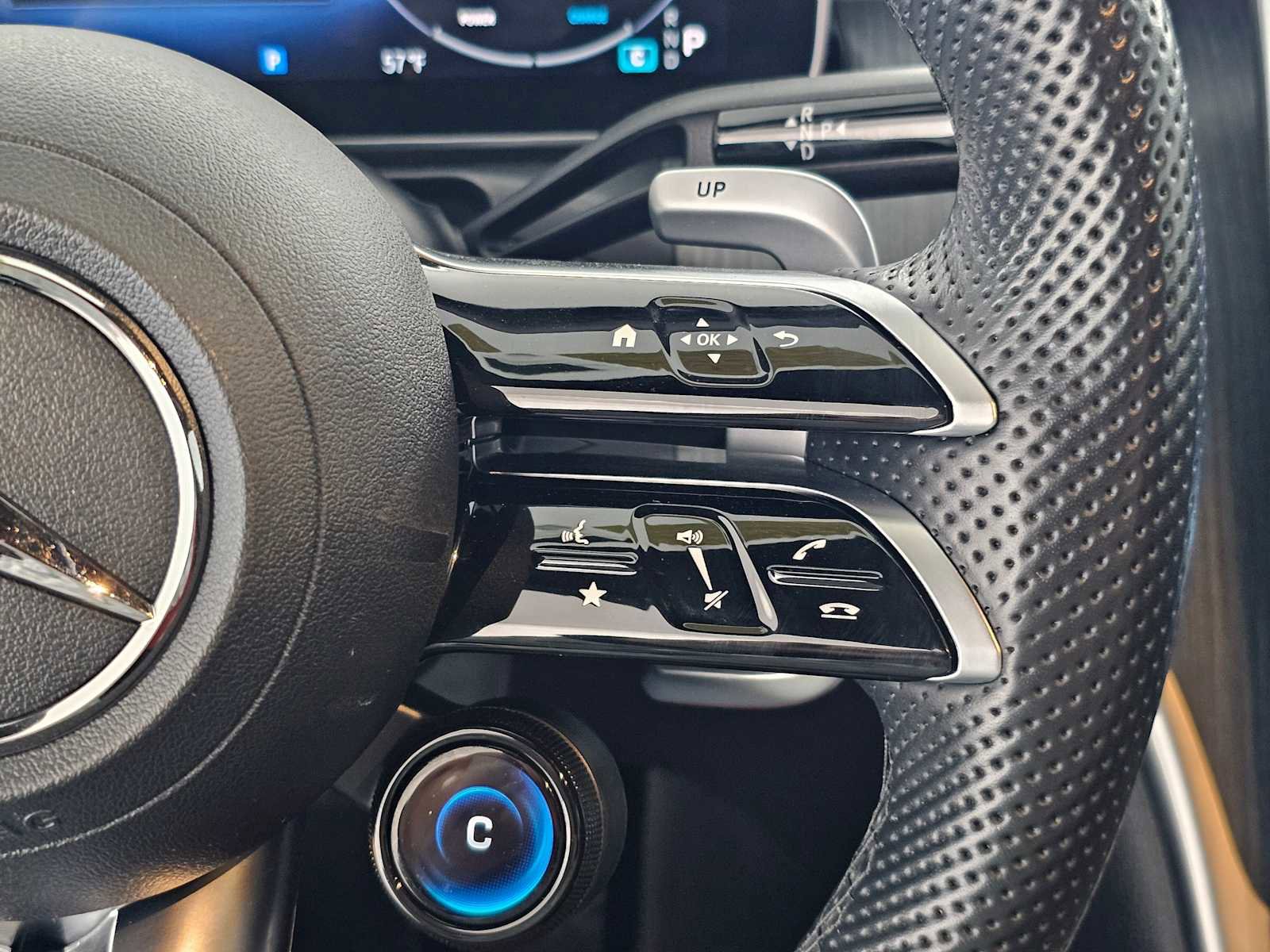 Used 2023 Mercedes-Benz C 43 AMG 4MATIC Sedan image 28