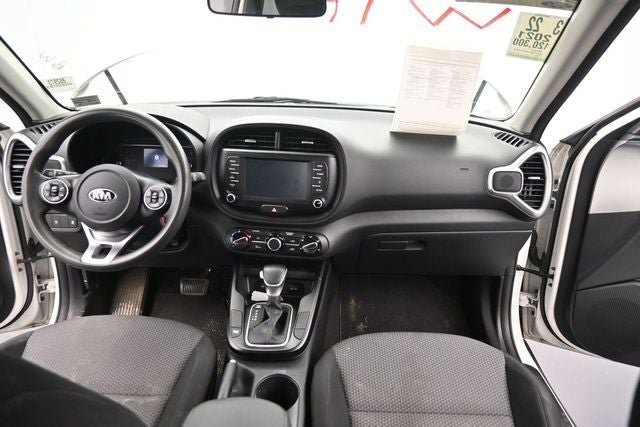 Used 2021 Kia Soul LX FWD image 21