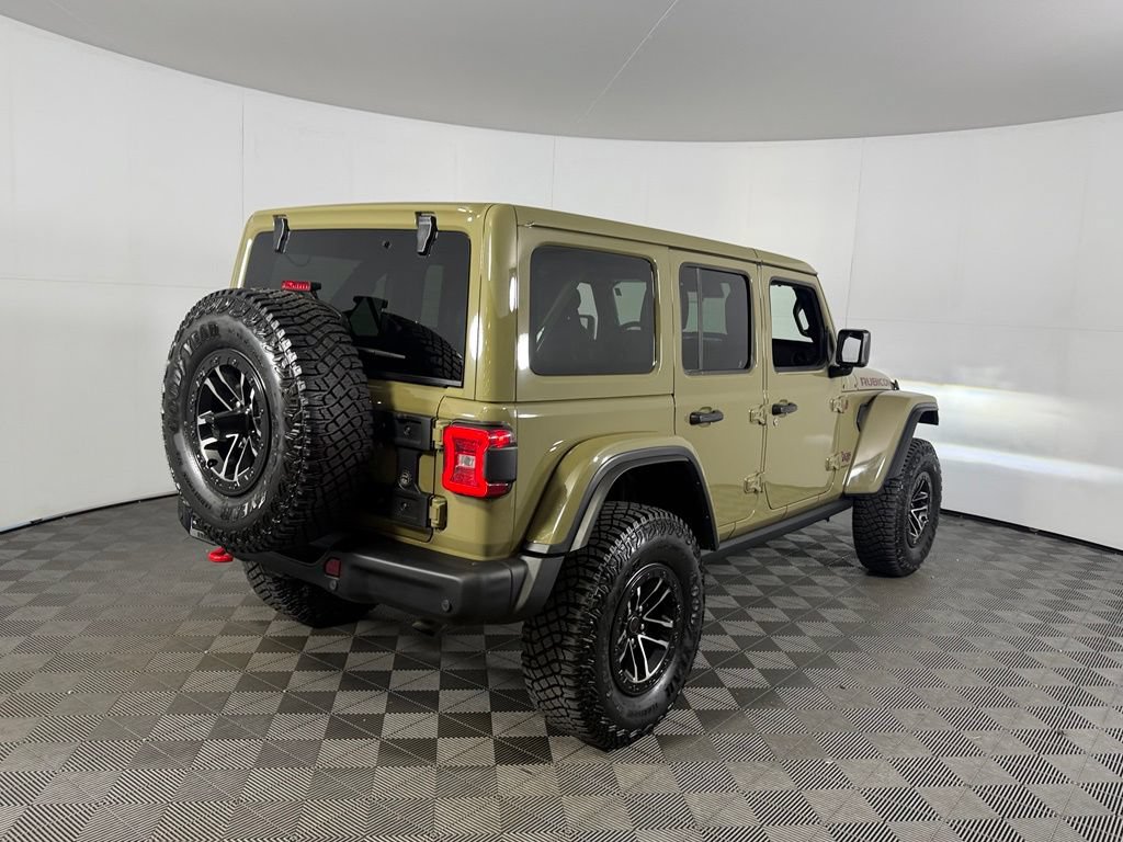 Certified 2025 Jeep Wrangler Unlimited Rubicon AWD/4WD image 6