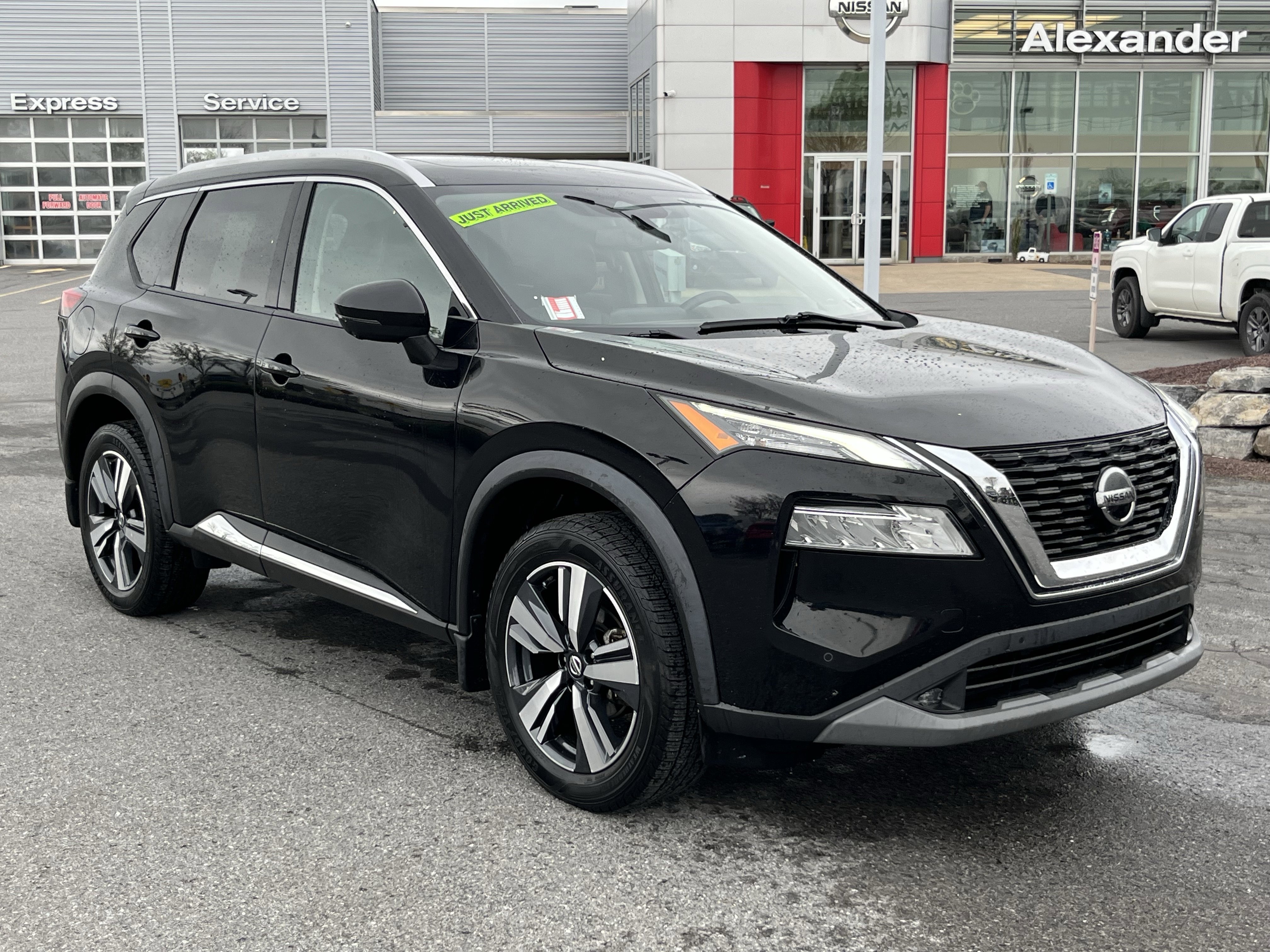Used 2021 Nissan Rogue SL w/ Premium Package