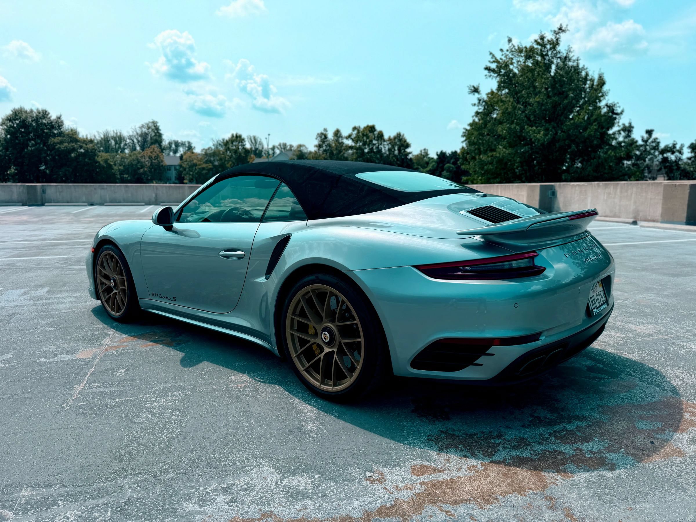 Used 2017 Porsche 911 Turbo S AWD/4WD image 18