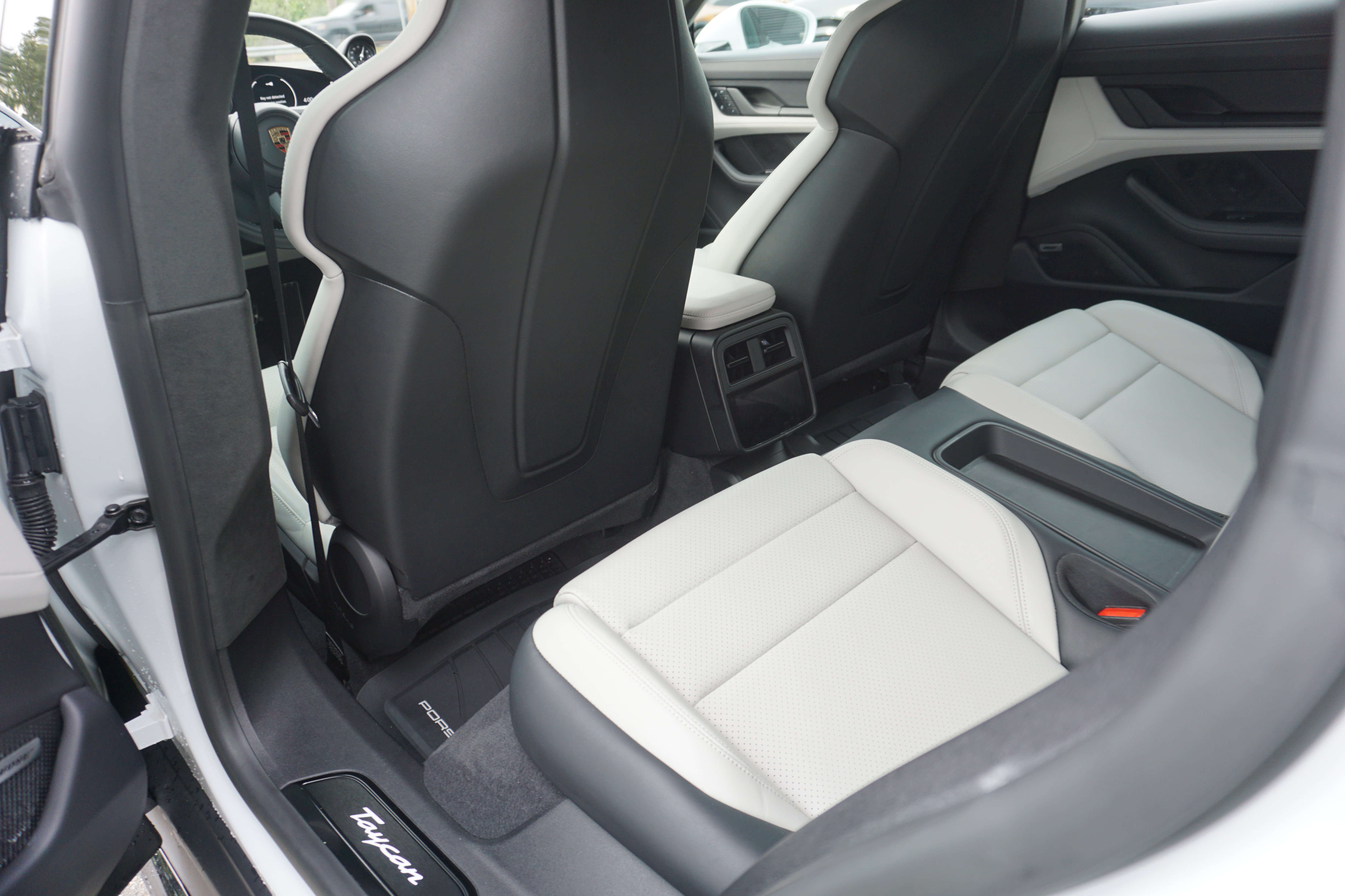Certified 2023 Porsche Taycan Turbo AWD/4WD image 19