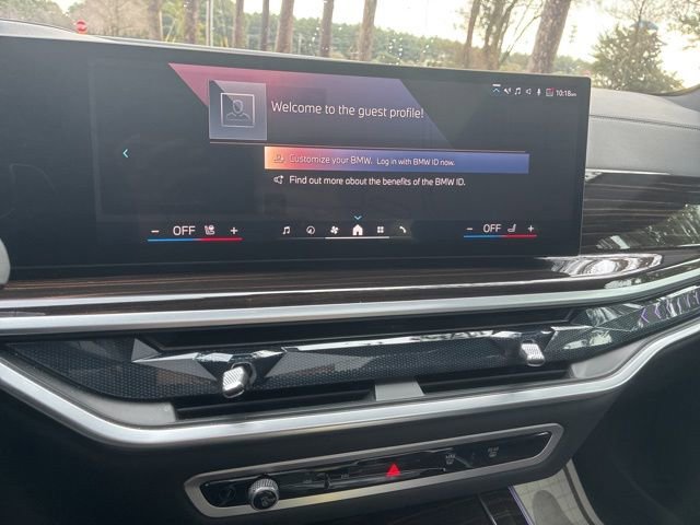 Used 2025 BMW X5 xDrive50e image 33