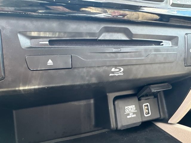 Used 2022 Honda Pilot Touring image 34