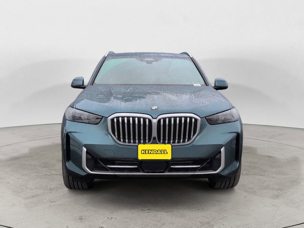 Used 2024 BMW X5 xDrive40i w/ Parking Assistance Package image 7