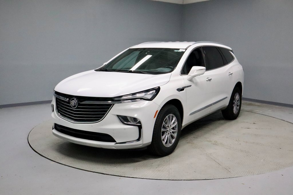 Used 2024 Buick Enclave Premium image 8