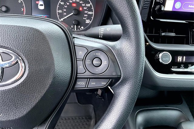 Used 2024 Toyota Corolla LE image 11