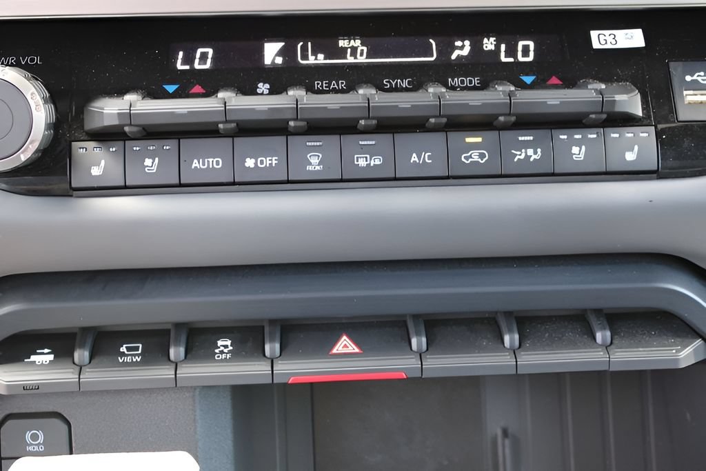 Certified 2026 Toyota Sequoia Capstone AWD/4WD image 17