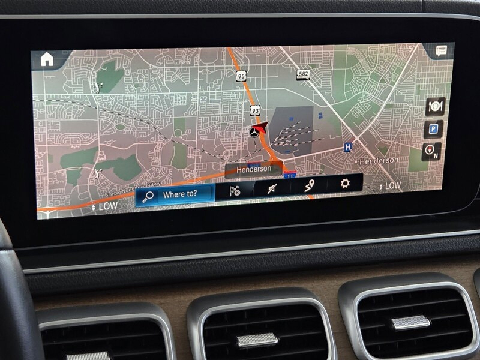Certified 2021 Mercedes-Benz GLS 450 4MATIC image 32